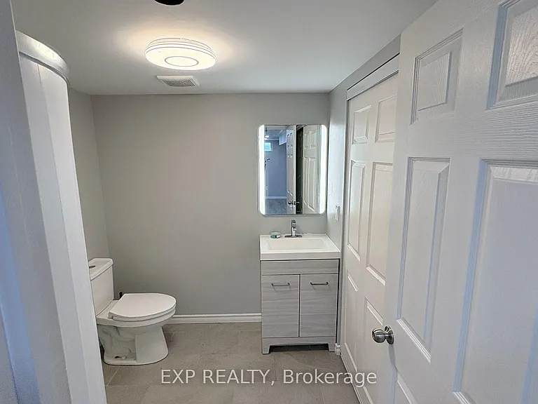 6199 Delta Dr — Photo 32