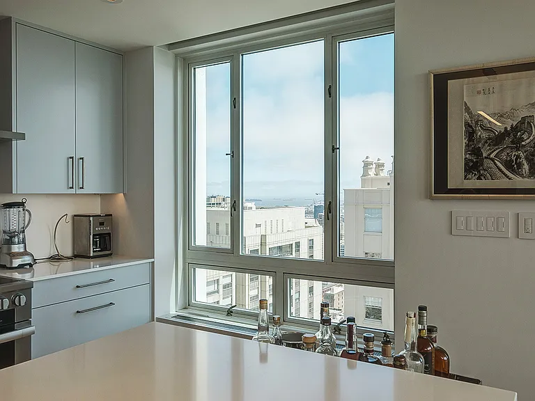 1200 California St #19D — Photo 11