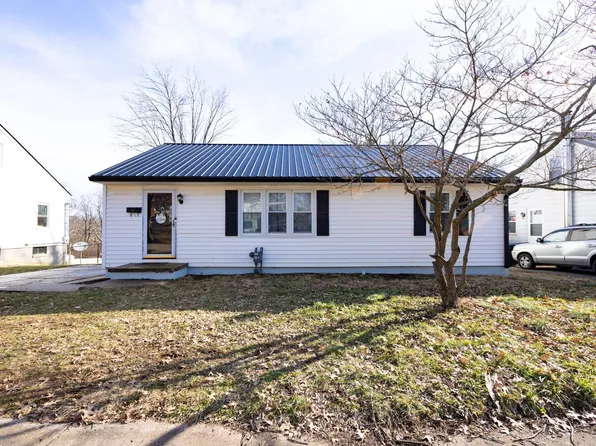 314 Creekview Dr, Paris, KY 40361