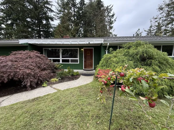 9123 227th St SW, Edmonds, WA 98026