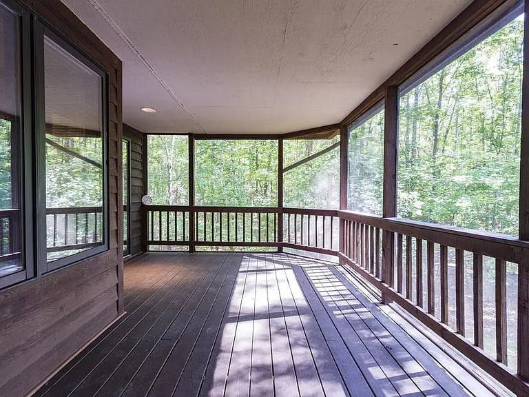 4758 Deer Park Ln — Photo 18