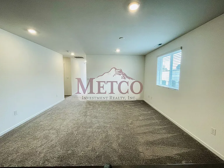 25229 Todd Way — Photo 9