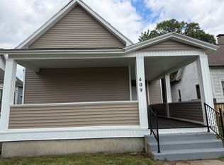 409 W Woodbury St, Danville, IL 61832