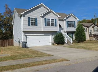 1304 Morstead Dr, Clarksville, TN 37042