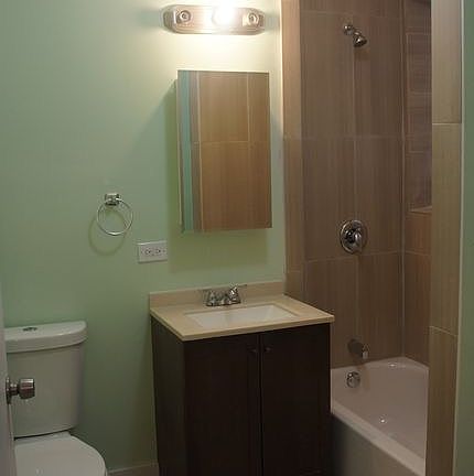 3rd image of 6543 S Minerva Ave #3N