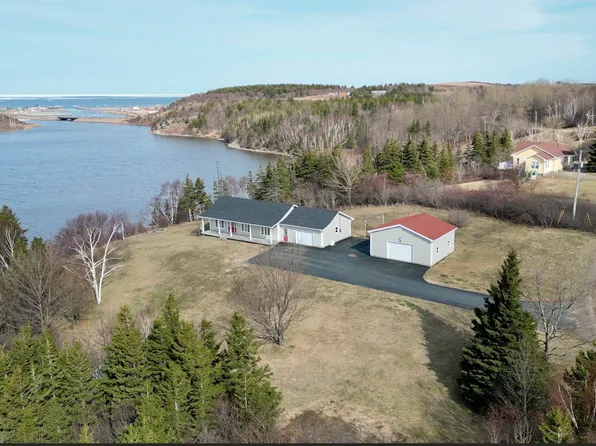 1279 Macgarry Rd, Grand ?tang, NS B0E 2B0