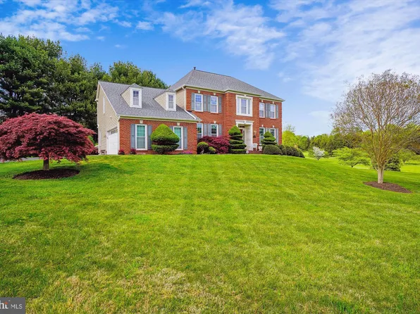 17422 Avenleigh Dr, Ashton, MD 20861