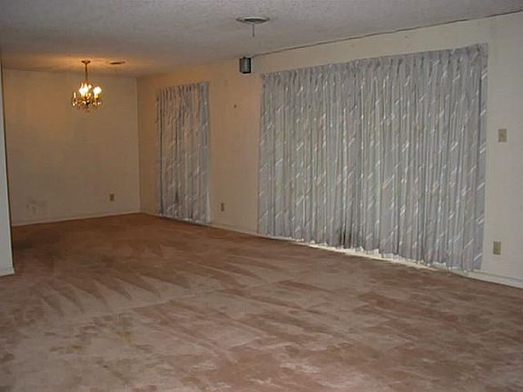 4th image of 1522 Cypress Dr