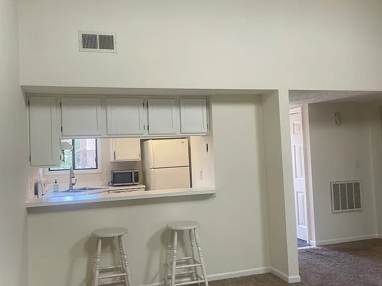 89 Lookout Ridge Dr — Photo 6