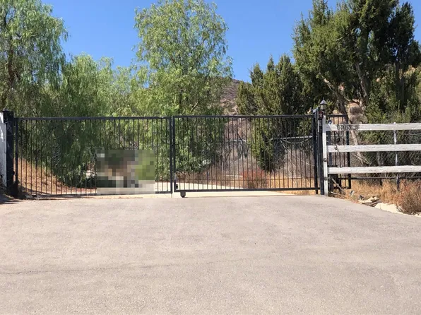 34773 Shady Lane Rd, Agua Dulce, CA 91390