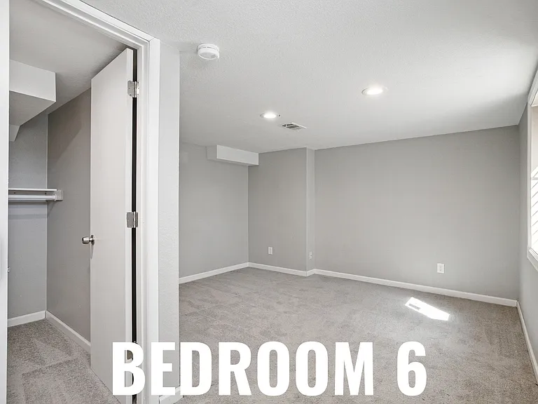 2300 Lima St #6 — Photo 3