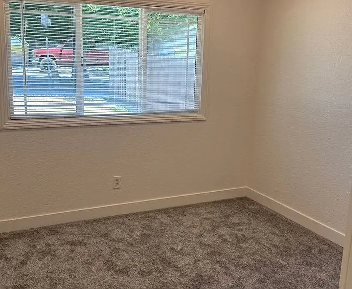 21743 Princeton St #8 — Photo 10