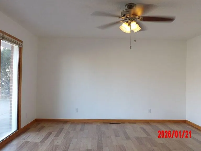 914 Cedarberry Rd — Photo 23