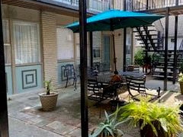 300 Jewel St APT 4