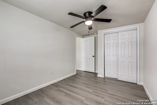 415 Elmwood Dr #B — Photo 12