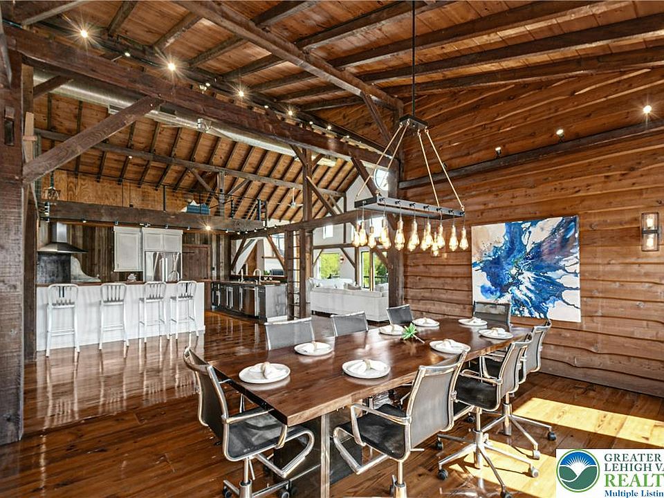 13th image of this home