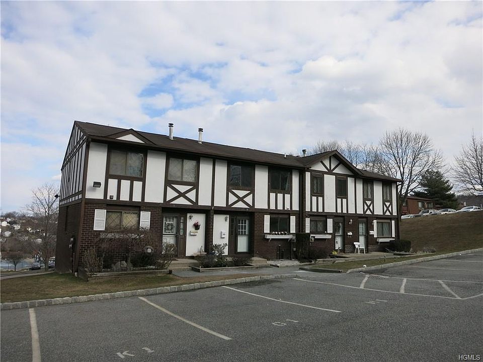 1st image of 26 Buckingham Ct