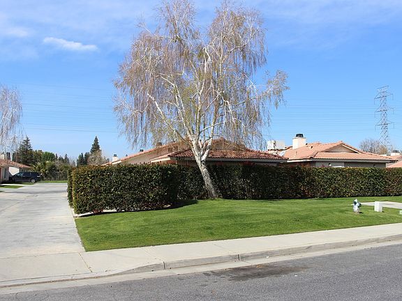 2nd image of 2921 Brookside Dr APT A