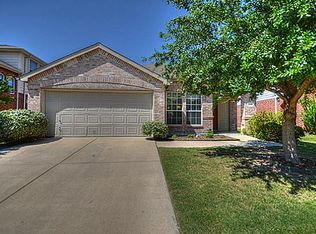 3405 Cheyenne Ranch Rd, Roanoke, TX 76262