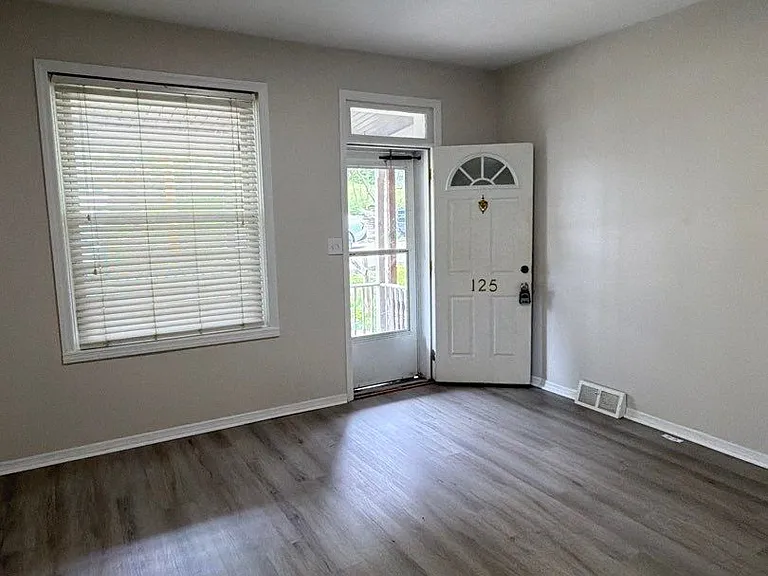 125 Keever Ave — Photo 7