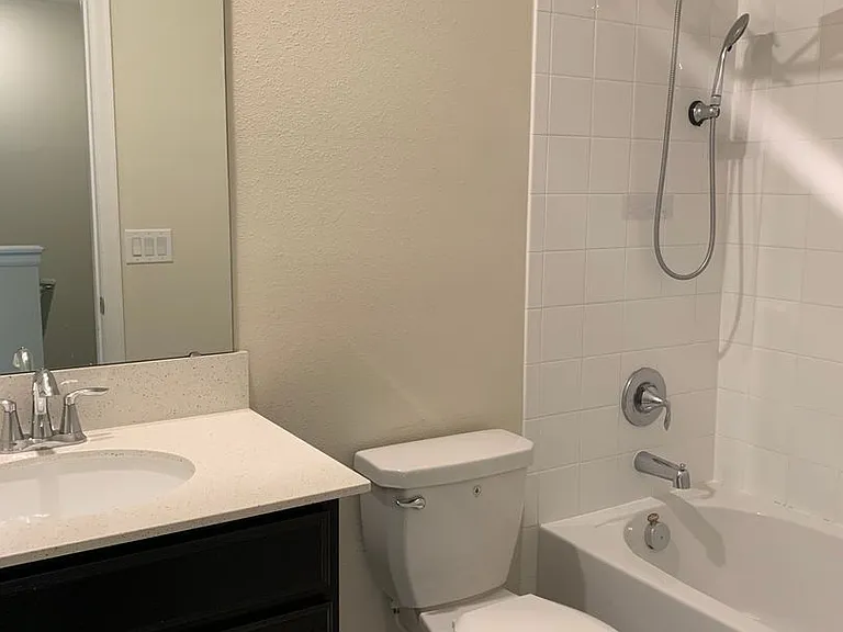1353 Shinnecock Hills Dr — Photo 28