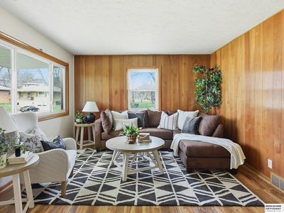 5621 Charles St, Omaha, NE, 68132