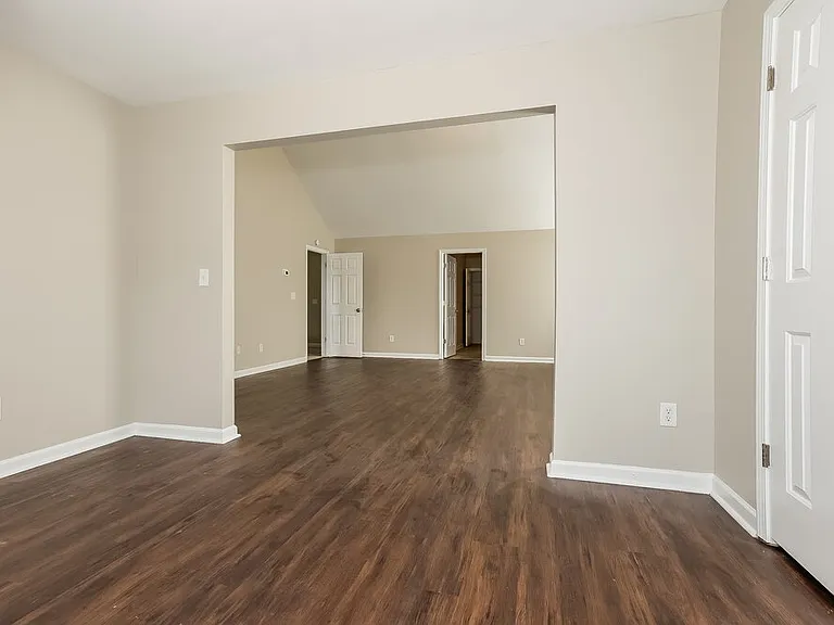 4235 Fourth Rail Ln — Photo 9