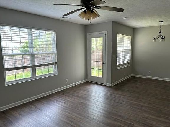 4th image of 5078 Cornelius Dr