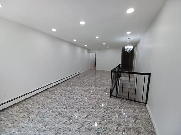 5th image of 4810 Skillman Ave #2
