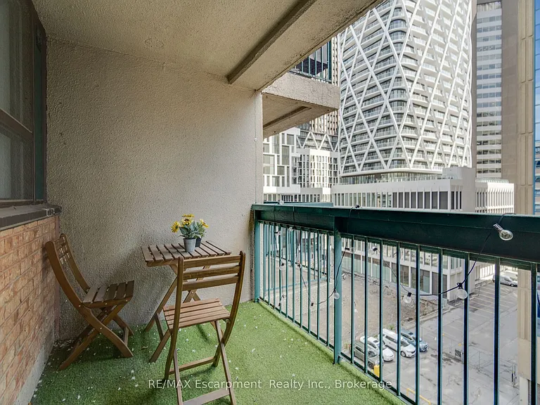 80 Saint Patrick St #820 — Photo 25