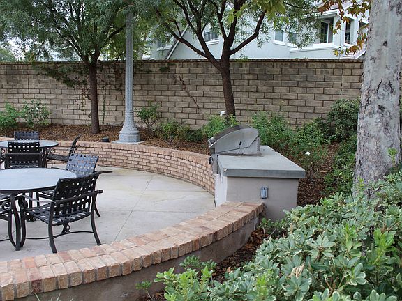 4th image of 27257 Riverview Ln
