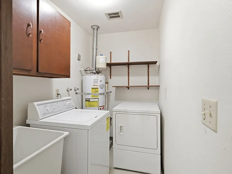 336 SE 50th Ave #1 — Photo 23