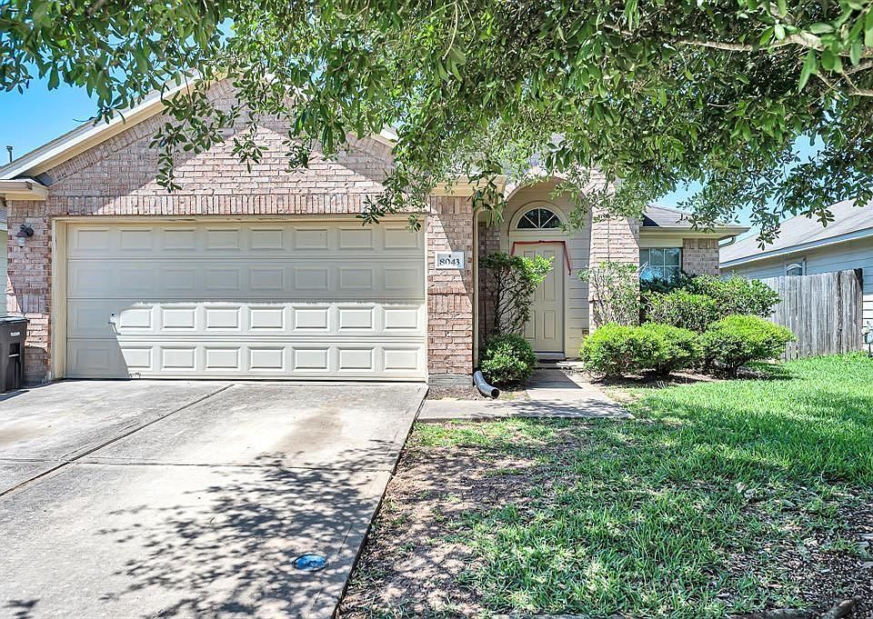1st image of 8043 Indian Desert Dr
