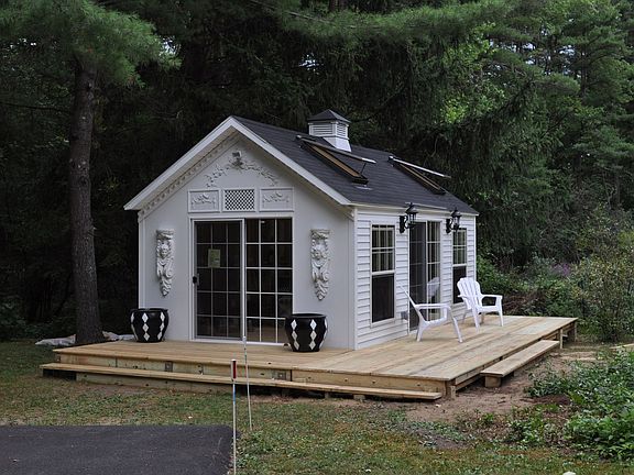 outbldg-artist studio