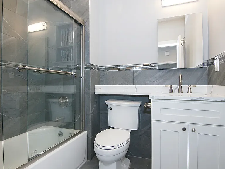 4110 20th Ave #2 — Photo 10