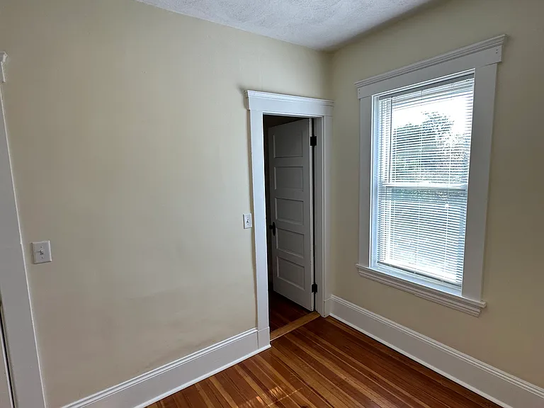 35 George St #3 — Photo 36