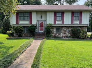 2824 Daffodil Ave, Bessemer, AL 35023