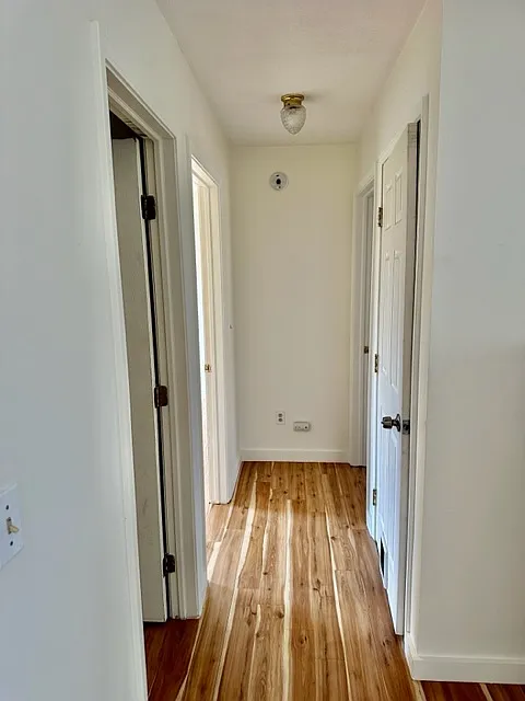 2 bed, 1200 sqft, $1,725 — Photo 2