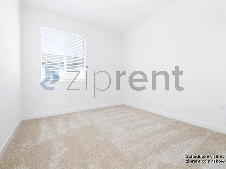 793 Vada St #5 — Photo 11