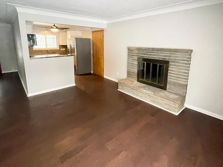 240 Teal Dr — Photo 5