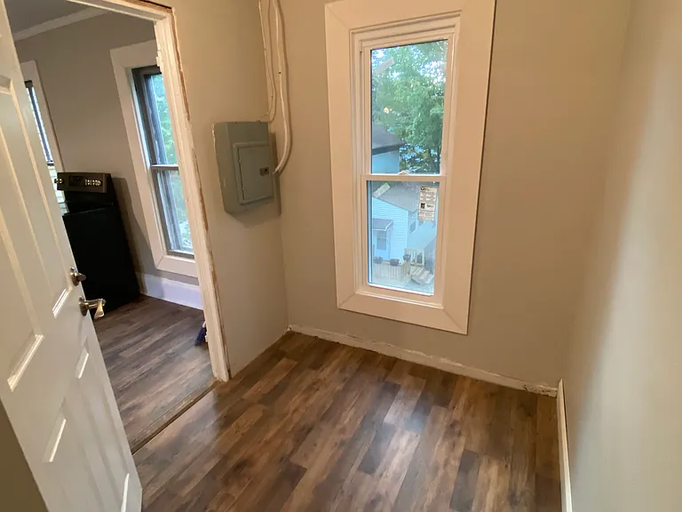 55 Eastern Ave #3 — Photo 6