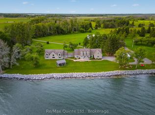 4698 County Road 8 Rd, Prince Edward County, ON K0K 2T0