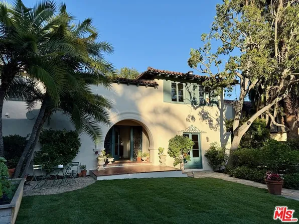 1836 Outpost Dr, Los Angeles, CA 90068