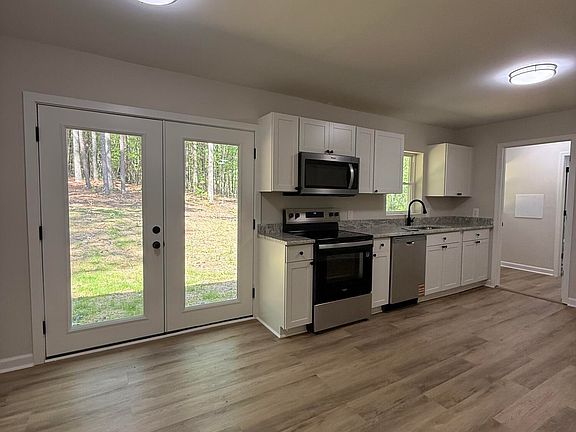 5th image of 662 Timberlake Rd