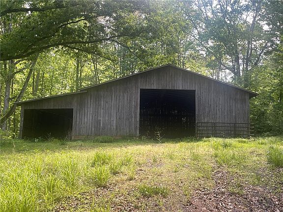 5th image of 0 Creighton Rd #1