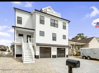 348 Silver Bay Rd, Toms River, NJ 08753