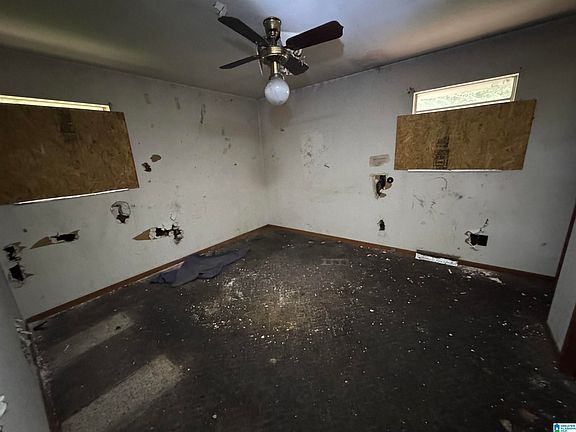 5th image of 3306 Bonds Ave