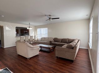 215 Virens Dr, Cary, NC 27511