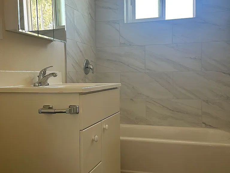 1181 E Hollyvale St — Photo 14
