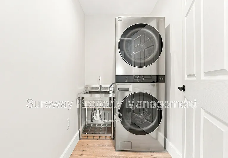 5565 Pennell Rd #1 — Photo 15